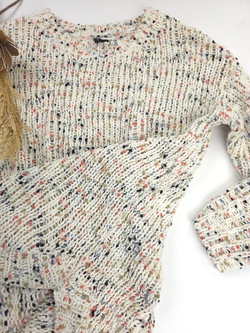 Moon & Madison  Cream Speckled Knit Sweater  Women's Crewneck Long Tunic Style S - Picture 8 of 11